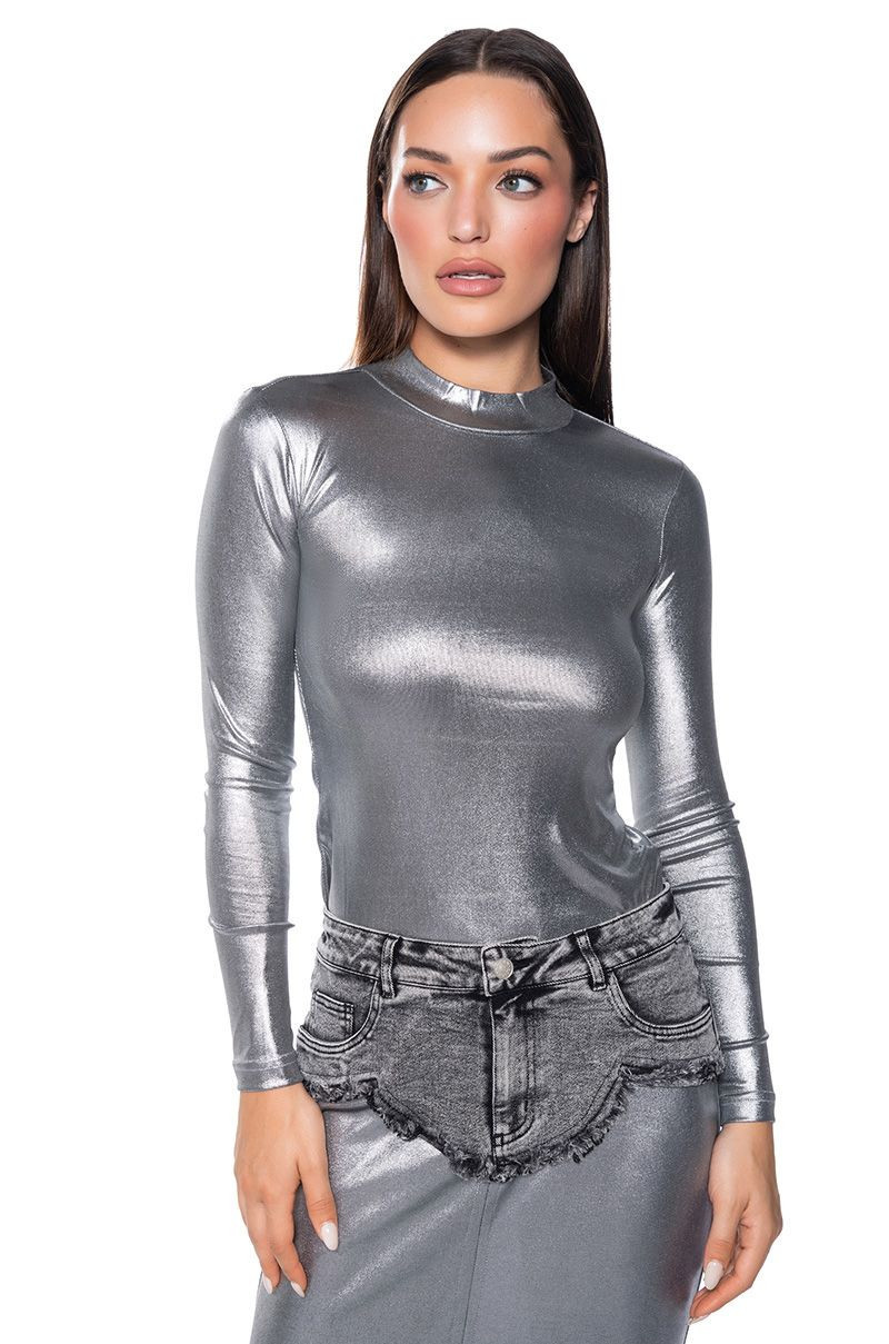 JUST LIKE MAGIC SLINKY MOCK NECK LONG SLEEVE TOP | AKIRA