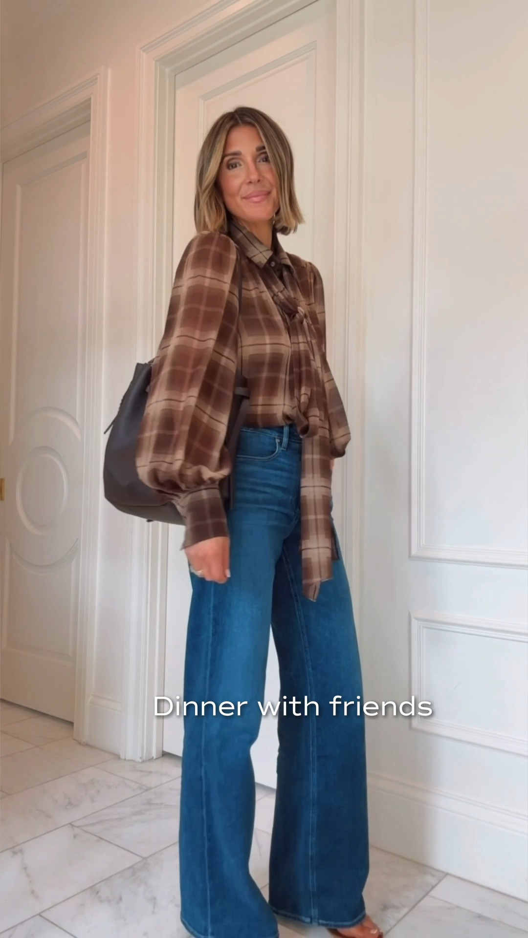 My favorite jeans for fall 🤎 The fit is SO flattering and they’re such an easy pair to dress up or down. Sharing 7 ways to wear them for everything from school drop-off and errands to lunch, date night + fall events.

Fit notes: I’m 5’7” wearing a size 25. Fit TTS.