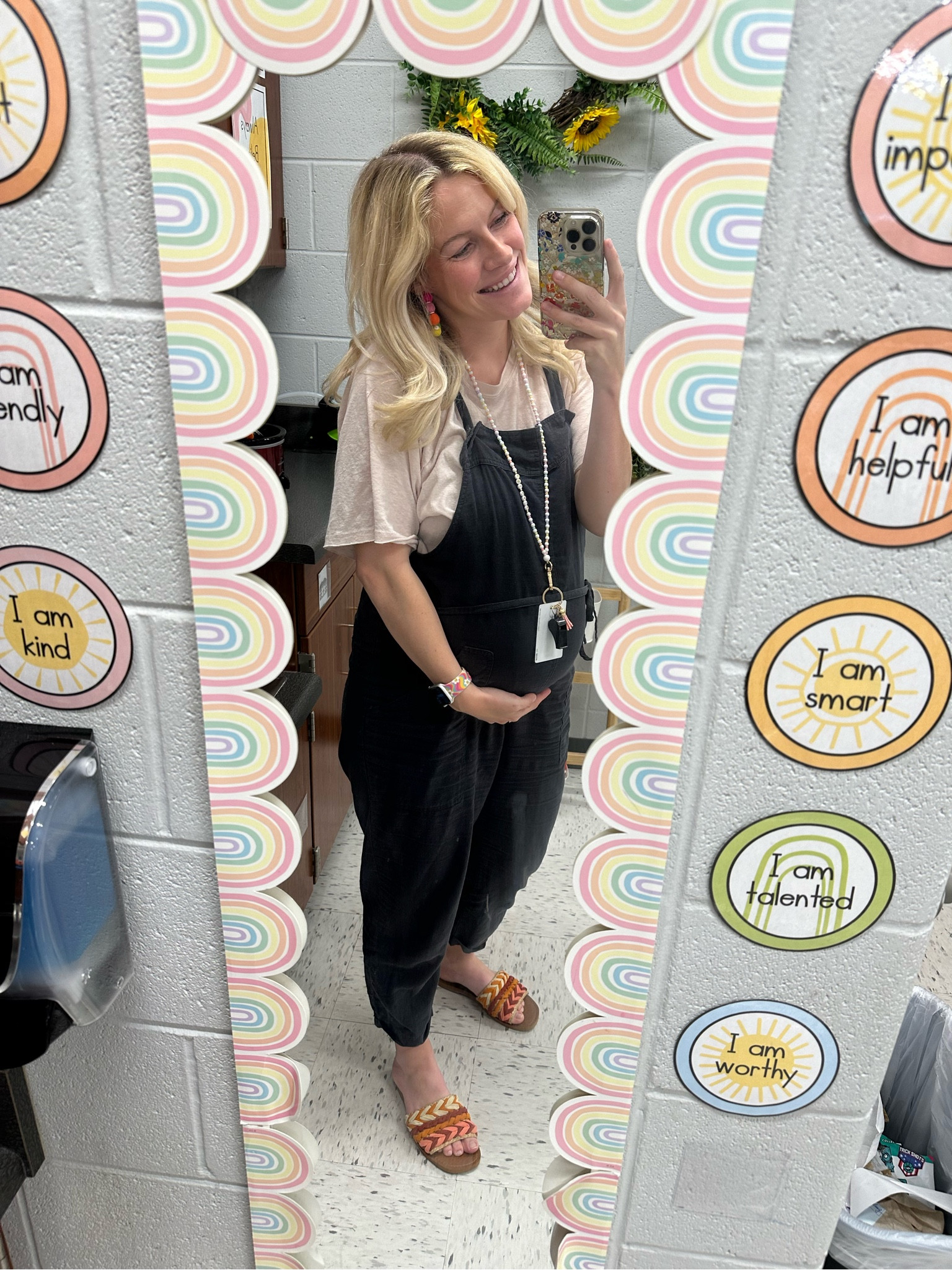 Teacher pregnancy outfit

#LTKSeasonal #LTKkids #LTKbump