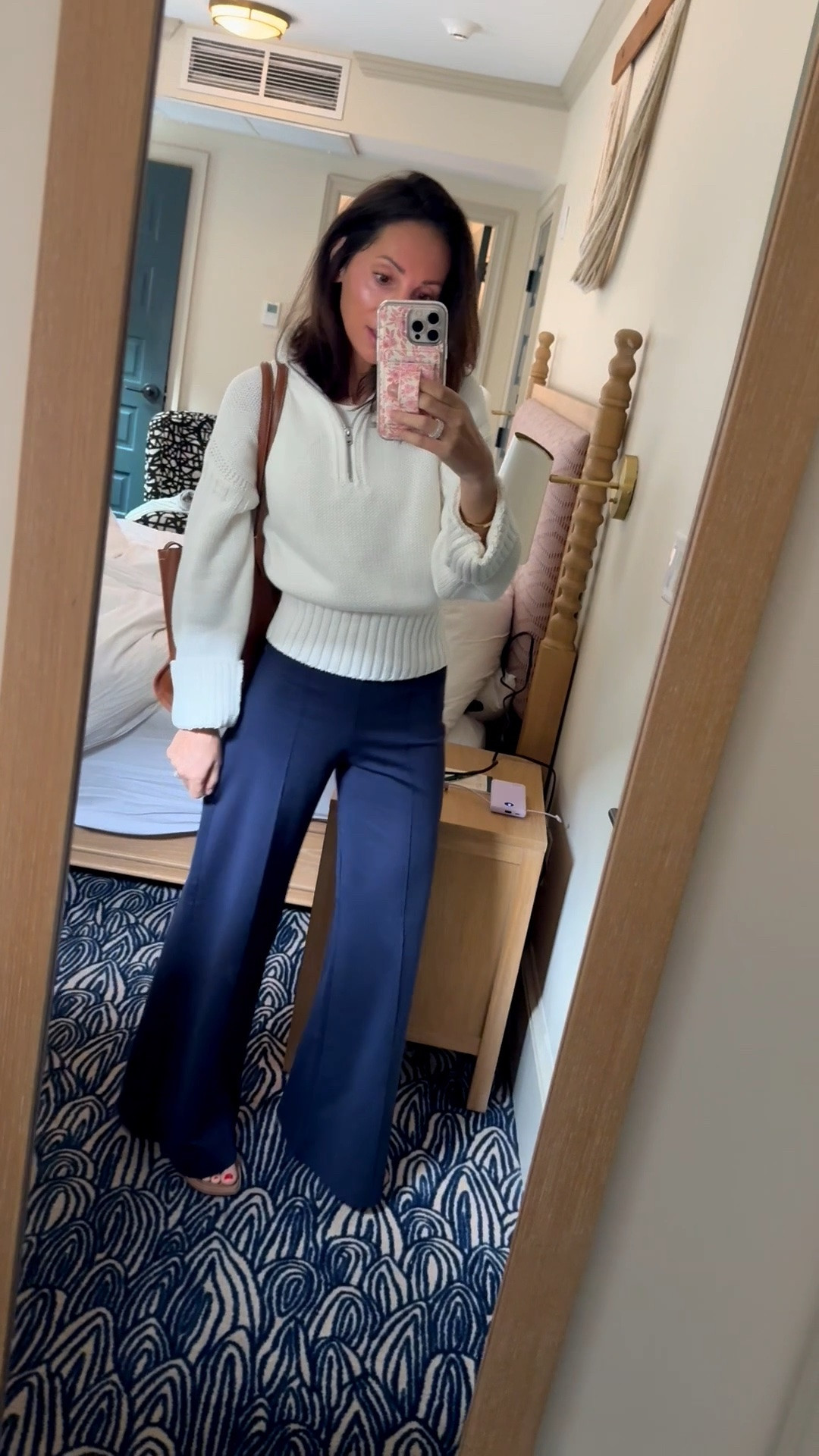 Sizing- small in sweater and Xs in pants

#LTKdayinmylife #LTKgrwm #LTKootd