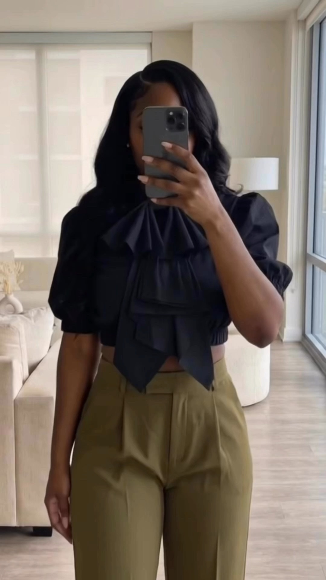 Nobody talks about how the right top will elevate your whole outfit. This one from SHEIN is giving classy, effortless, and a little bit of don’t play with her. #sheinfinds #sheintops #fashionicon #model


#LTKSpringSale #LTKgrwm #LTKvlog