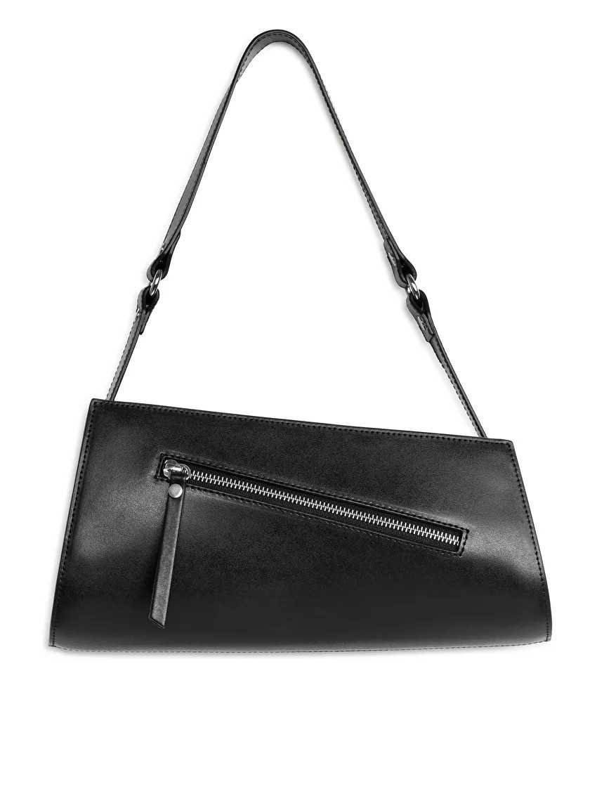 Slanted Leather Bag | ARKET (US&UK)