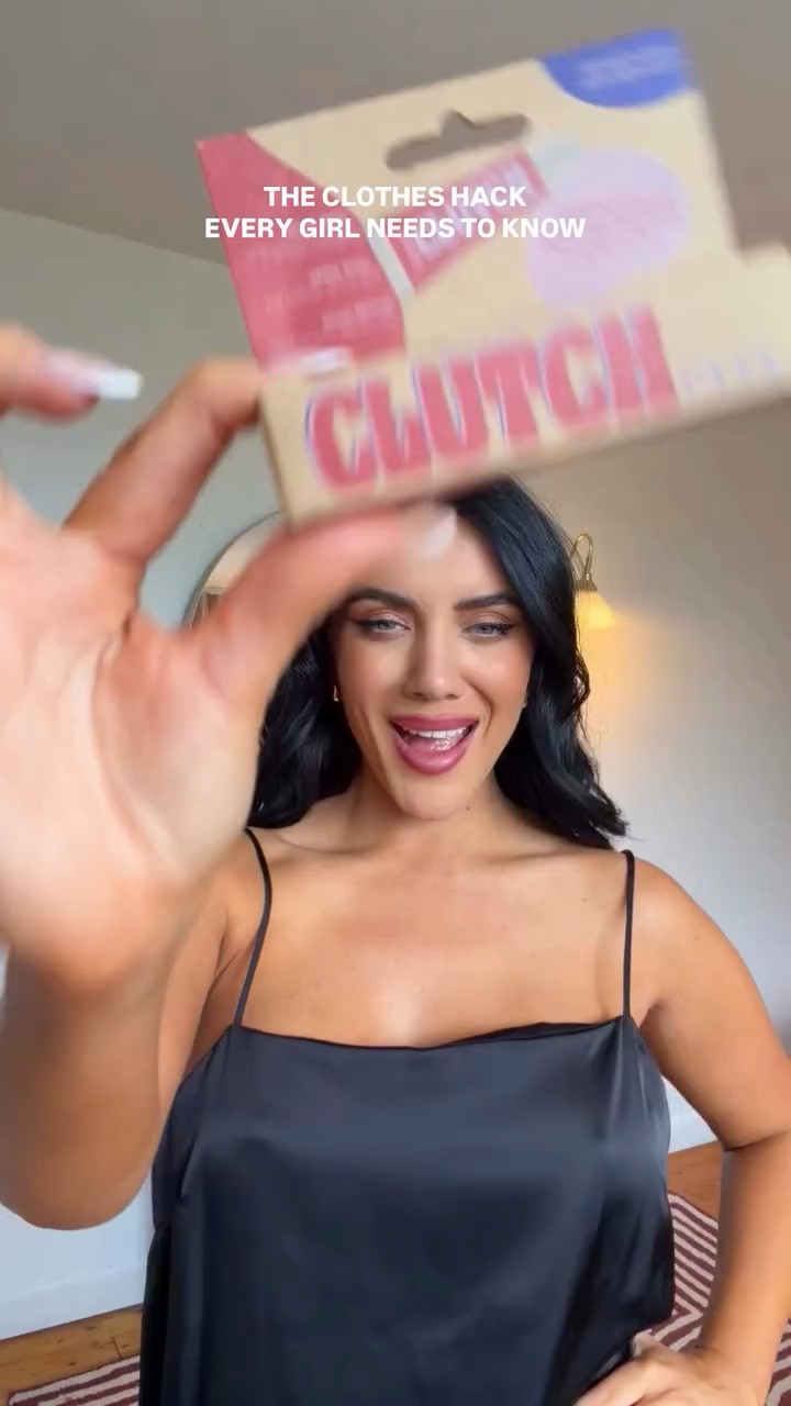 Say hello to your best mate this summer! @clutch_glue is CLOTHES GLUE! COMMENT LINK For links!!! so it washes off with water to nothing but helps hold your clothes in place all night so no nip slips or straps slipping down!!! @bootsuk #clotheshack #girliehacks #summertop#confidence #hacks
