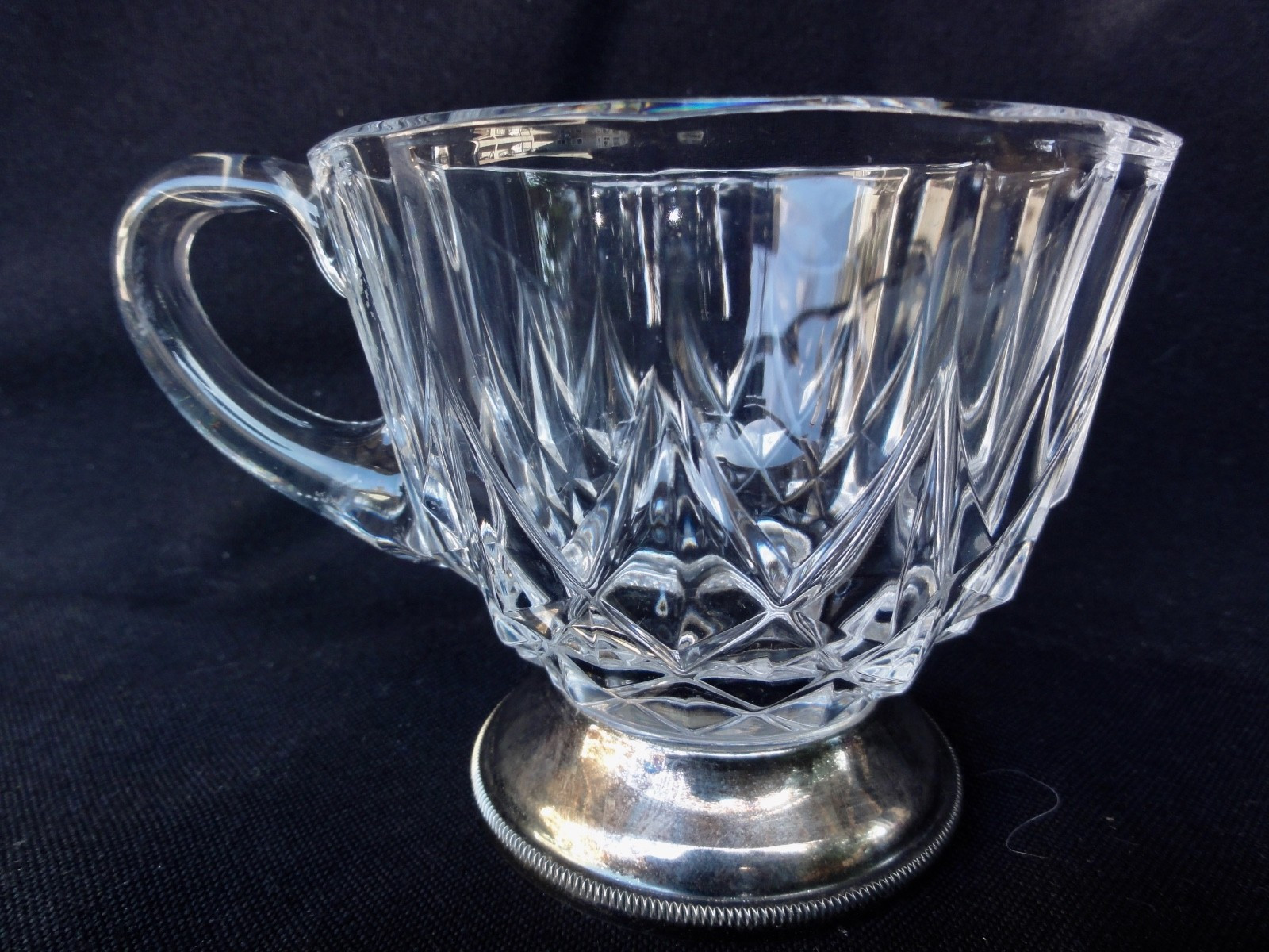 VINTAGE CLEAR CRYSTAL - ETCHED - GORGEOUS CREAMER - MARKED VAL ST LAMBERT | eBay US
