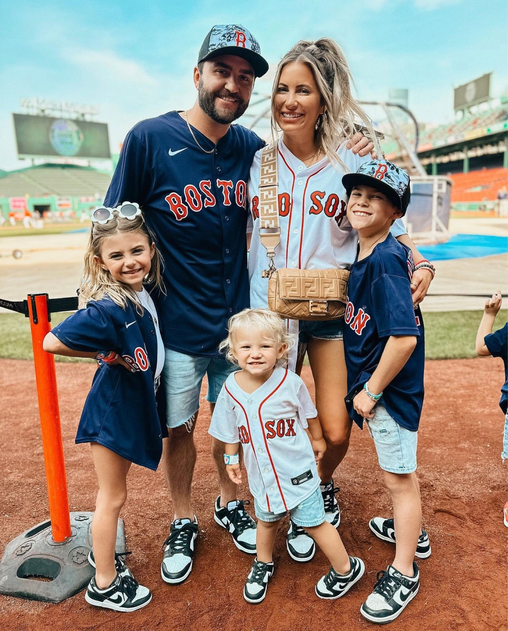 Preschool Boston Red Sox Nike Red Alternate Replica Team Jersey