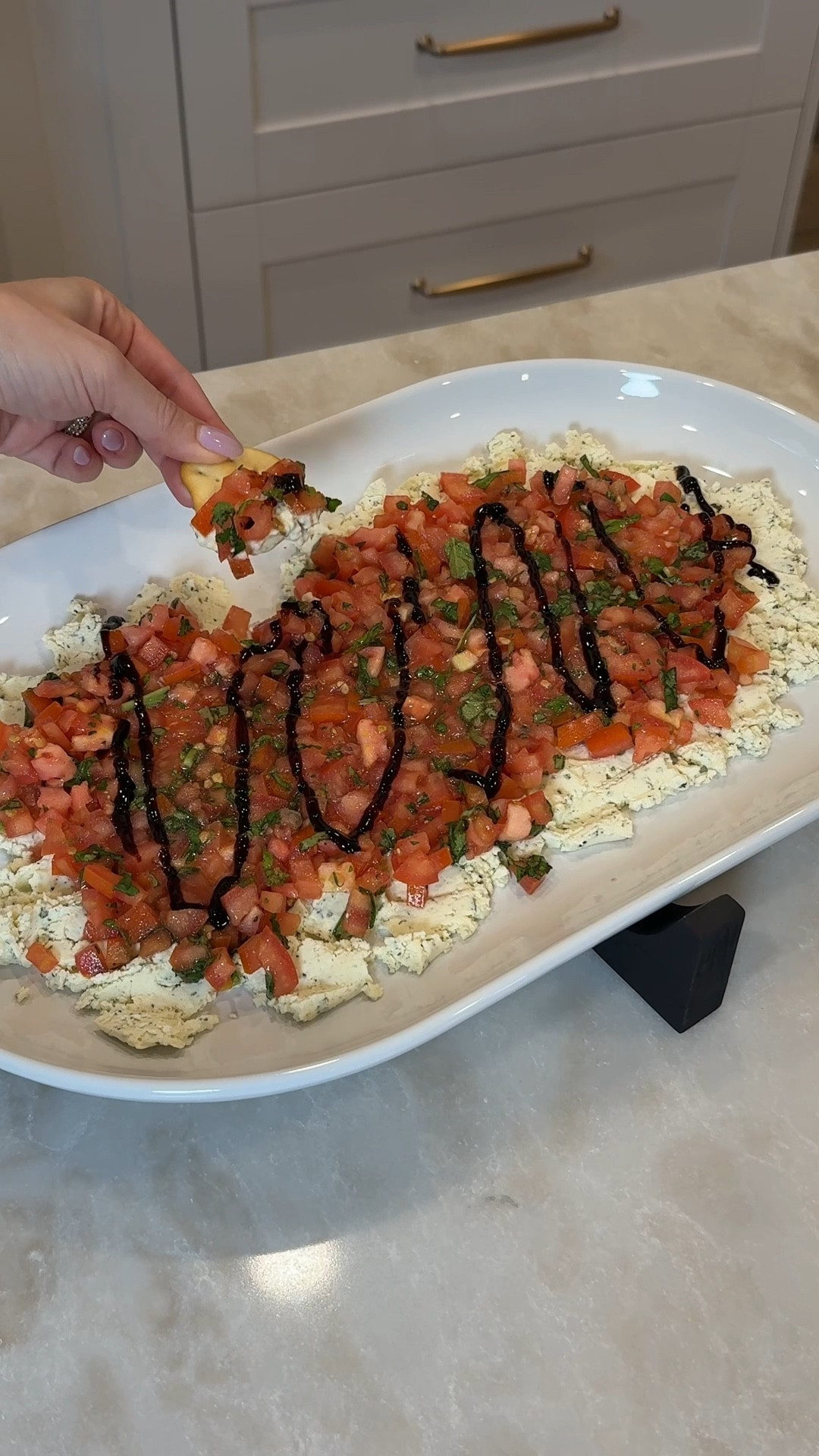 SAVE this recipe for your Super Bowl party!🏈
This one comes together in
under 20 mins and tastes SO GOOD!

Recipe:
• 2 Boursin
• 3-4 Roma tomatoes, diced
• 1/2 cup basil, chopped
• salt and pepper to taste
• balsamic glaze

Enjoy!!



#LTKfoodie #LTKFindsUnder50 #LTKvlog