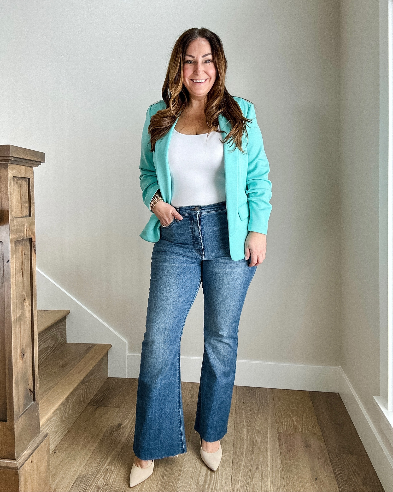 Business Casual Outfit

Fit tips: bodysuit tts, L // blazer tts, L // jeans tts, 14

Business casual  Workwear  Walmart fashion  Denim styling  Spring fashion  Neutral heel  Colorful blazer  Spring workwear

#LTKover40 #LTKmidsize #LTKworkwear