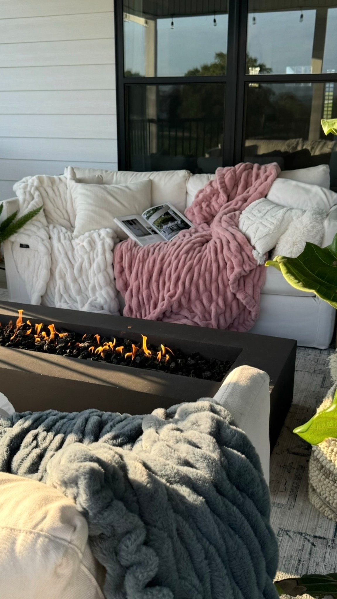 Use code SARAHRAY50 for 50% off of everything!! Lola blankets are my favorite and I use one every day!! They are super soft. 



#LTKSaleAlert #LTKmomlife #LTKMothersDay