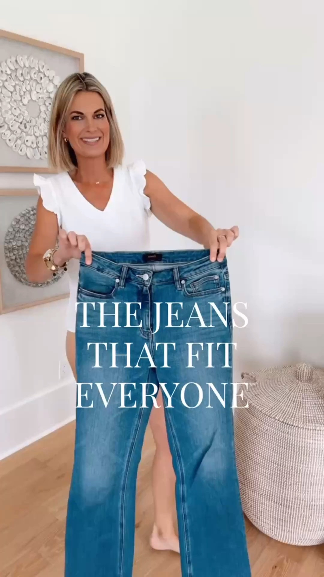 Everyone on my team owns these jeans.  I am 5’11” wearing 28x30.  Small top.

#LTKOver40 #LTKgrwm #LTKootd