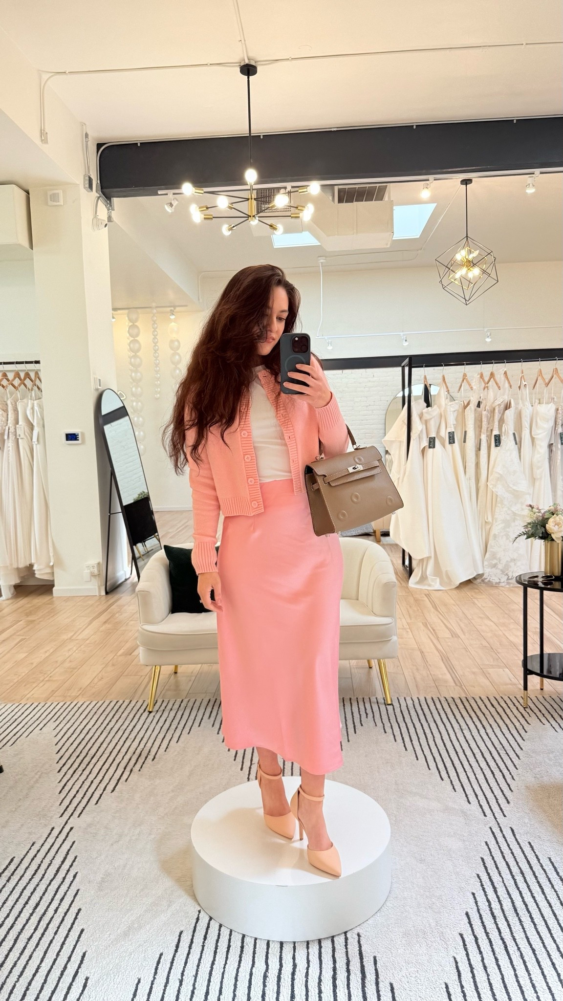 So many compliments with this fit

#LTKootd #LTKgrwm #LTKWorkwear