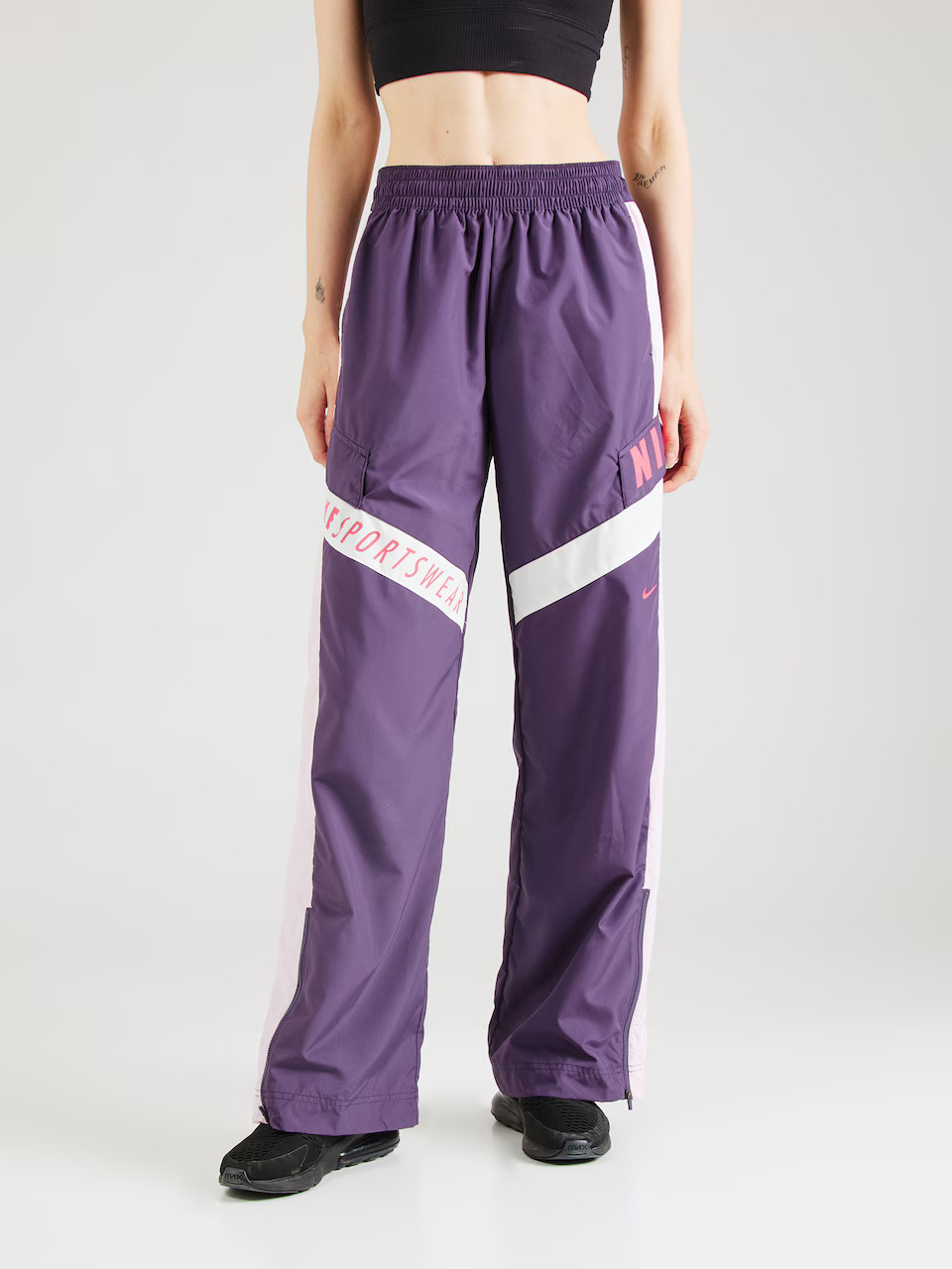 Nike Sportswear Loosefit Broek in Lila | ABOUT YOU | ABOUT YOU NL