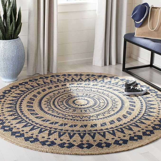SAFAVIEH Natural Fiber Collection Area Rug - 6' Round, Black & Natural, Handmade Boho Mandala Bra... | Amazon (US)
