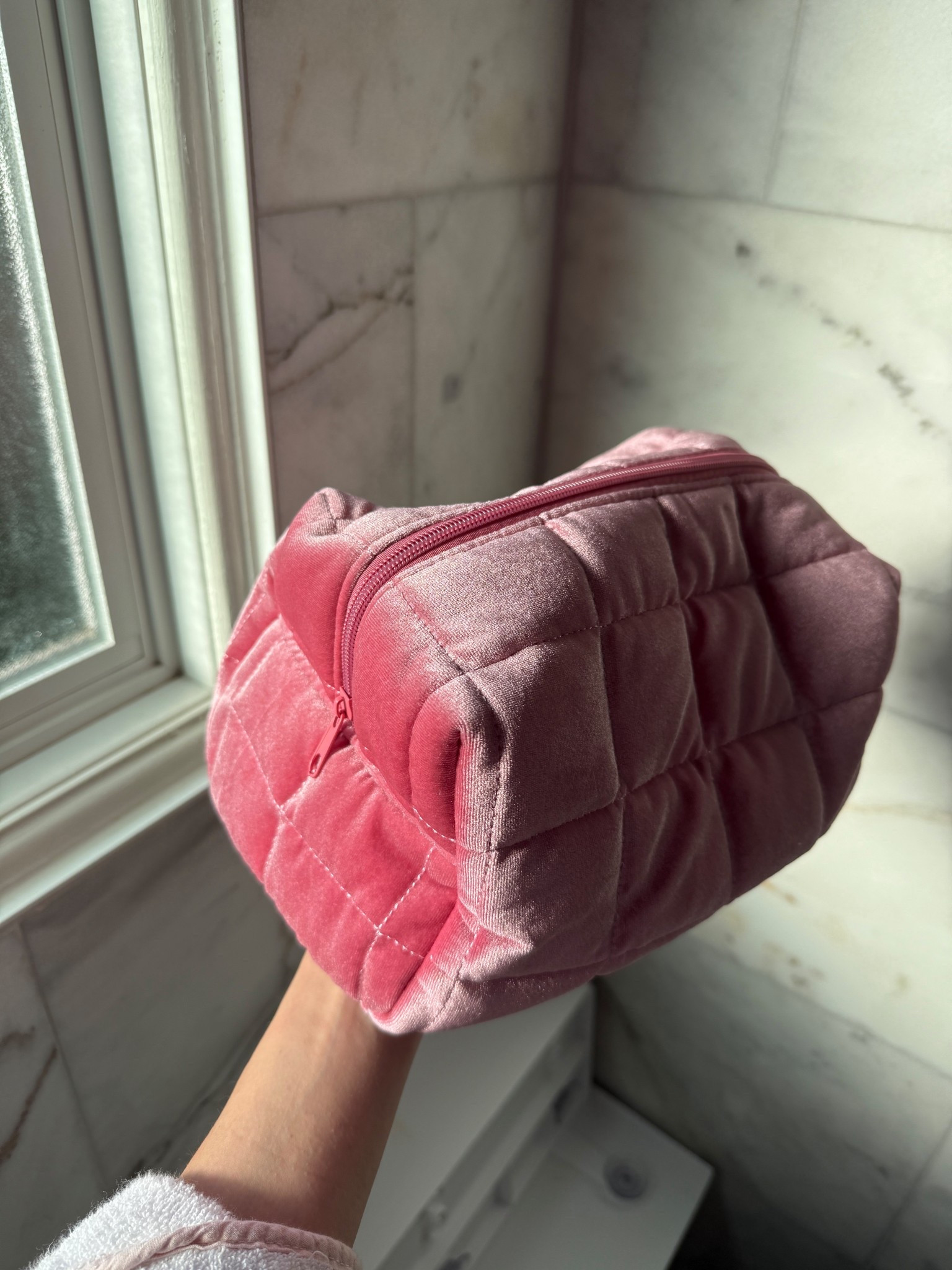 use HALLIER30 to save! 

Best friend gifts /: gifts for friend // mom gift ideas // sister gift ideas 

#LTKHoliday #LTKGiftGuide #LTKCyberWeek