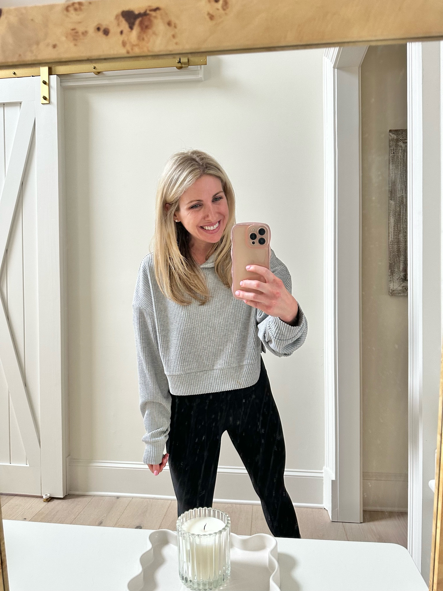Todays errand fit ☺️

Lounge set, comfy set, errand look, athletic wear, athleisure, leggings, cropped hoodie 

#LTKFindsUnder100 #LTKActive #LTKStyleTip