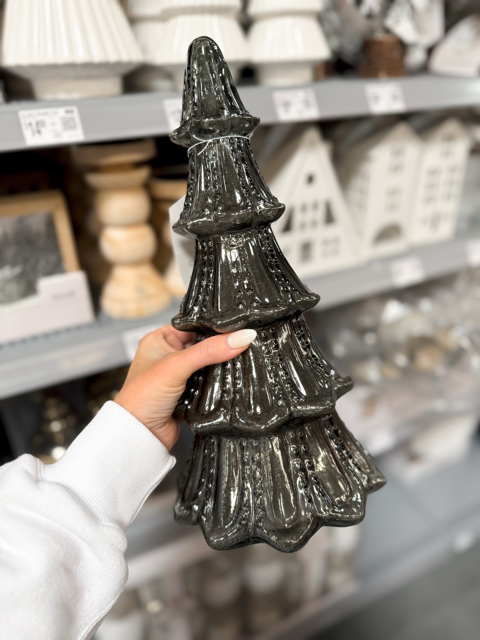 Slightly obsessed with Walmarts holiday decor, this tree is stunning! 

Table top tree, holiday home decor, glass holiday tree, holiday decor, Christmas decor, Walmart home, Walmart holiday decor

#LTKHome #LTKSeasonal #LTKFindsUnder50