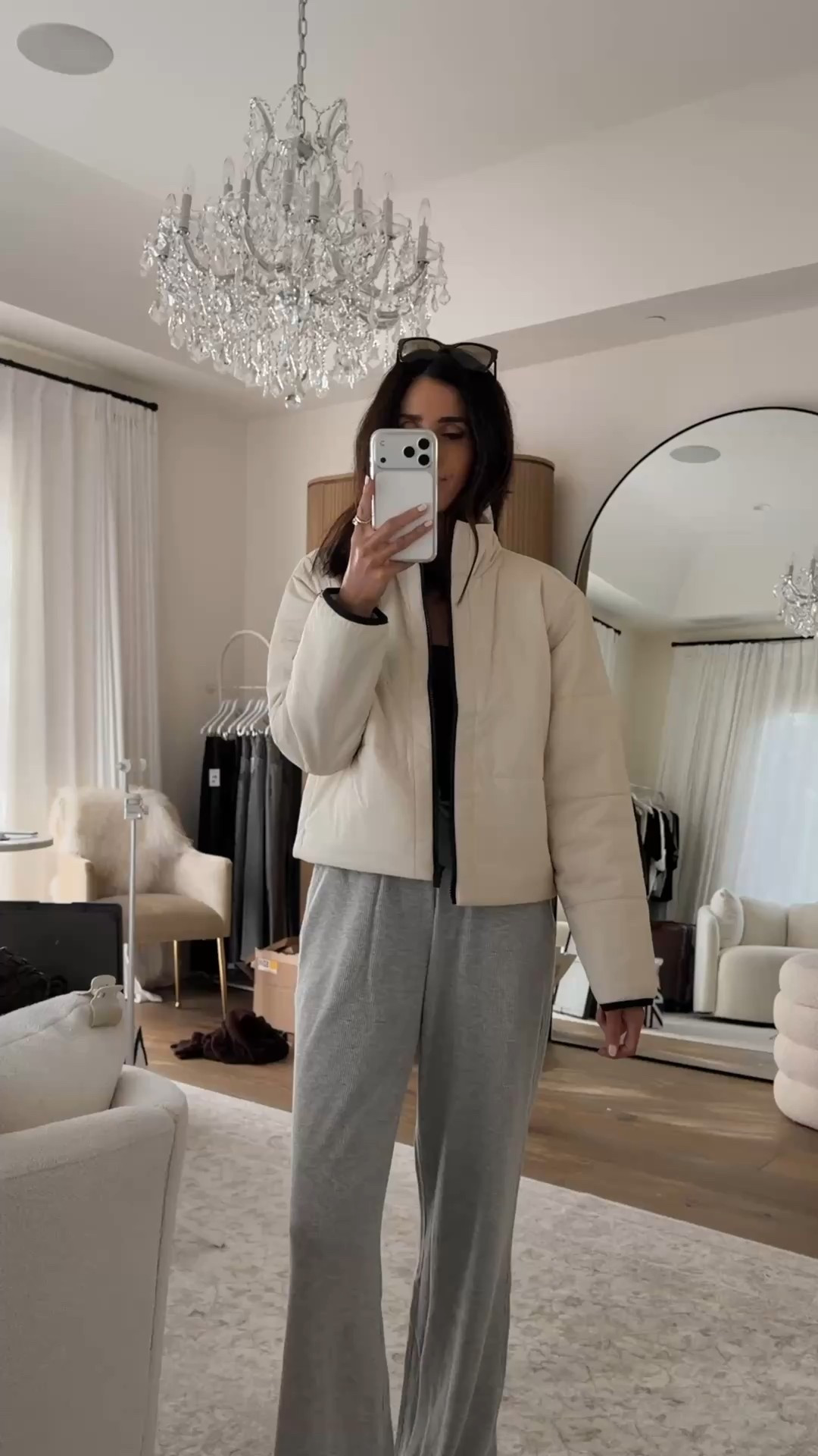 Partnering with @vuori today to share this incredibly cozy matching set and jacket. I’m just shy of 5-7” wearing the size small hoodie, XS pants and small jacket . 

#vuoripartner #stylinbyaylin 

#LTKFindsUnder100 #LTKootd #LTKTravel