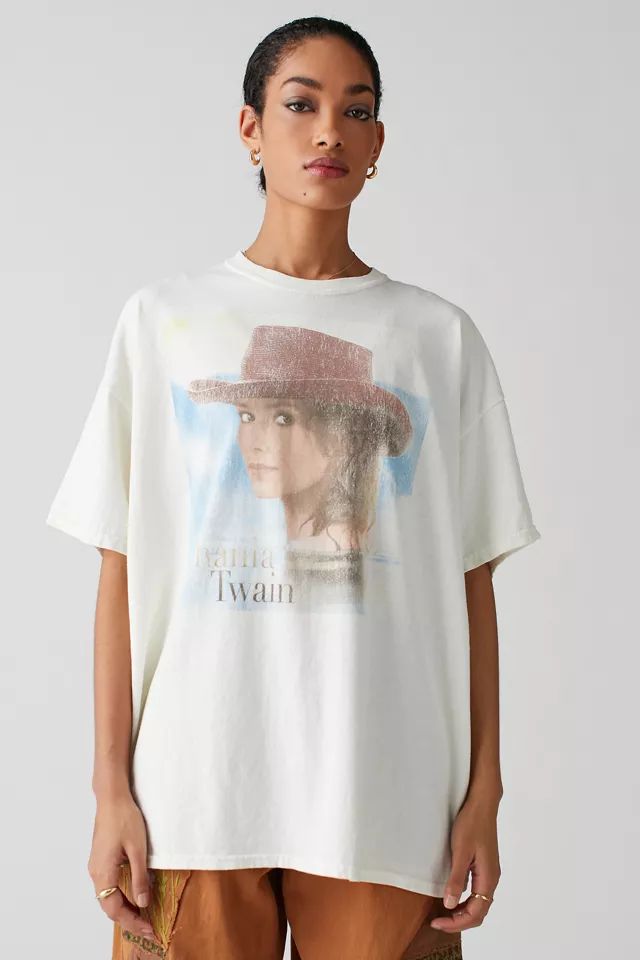 Shania Twain Photo T-Shirt Dress | Urban Outfitters (US and RoW)