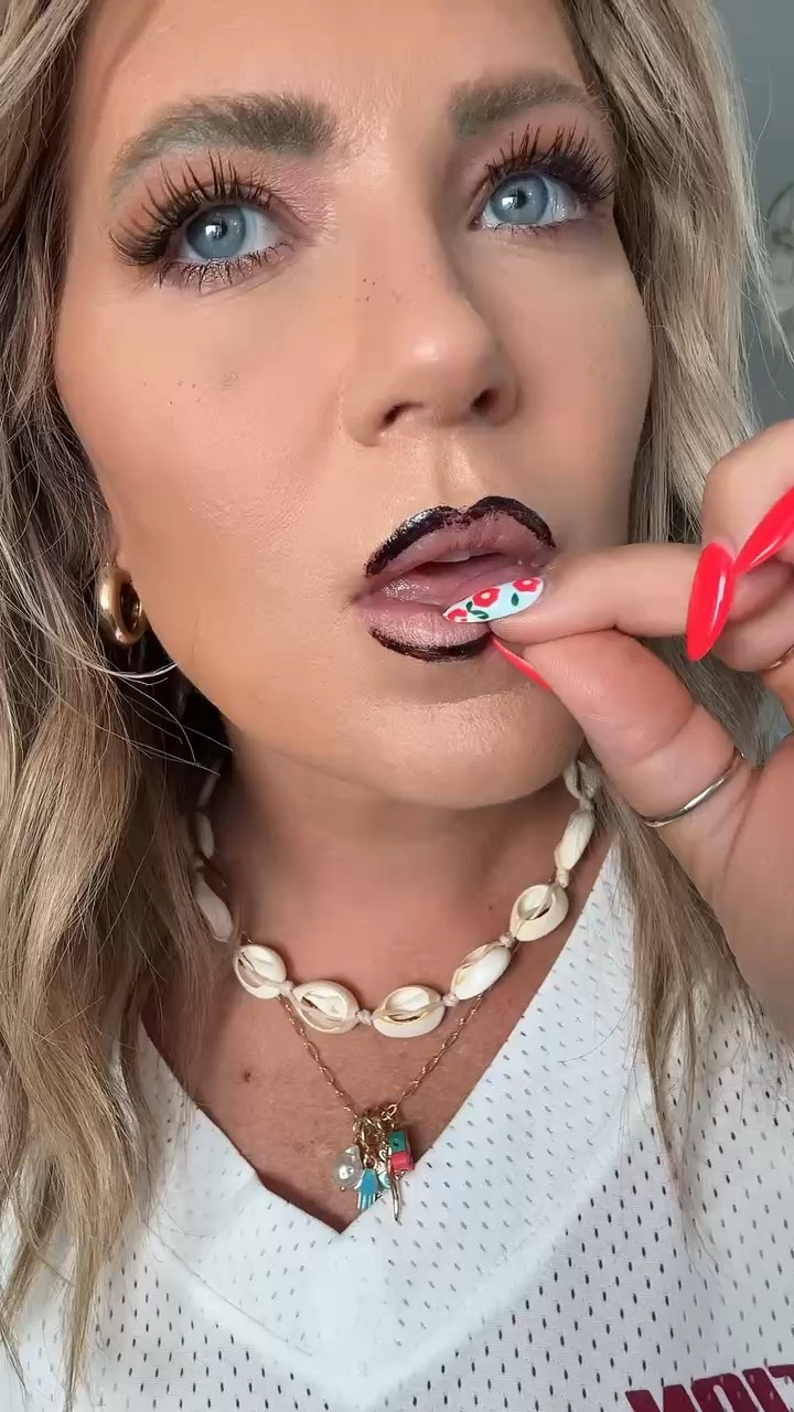 The best lip stain!

#LTKBeauty #LTKOver40 #LTKgrwm