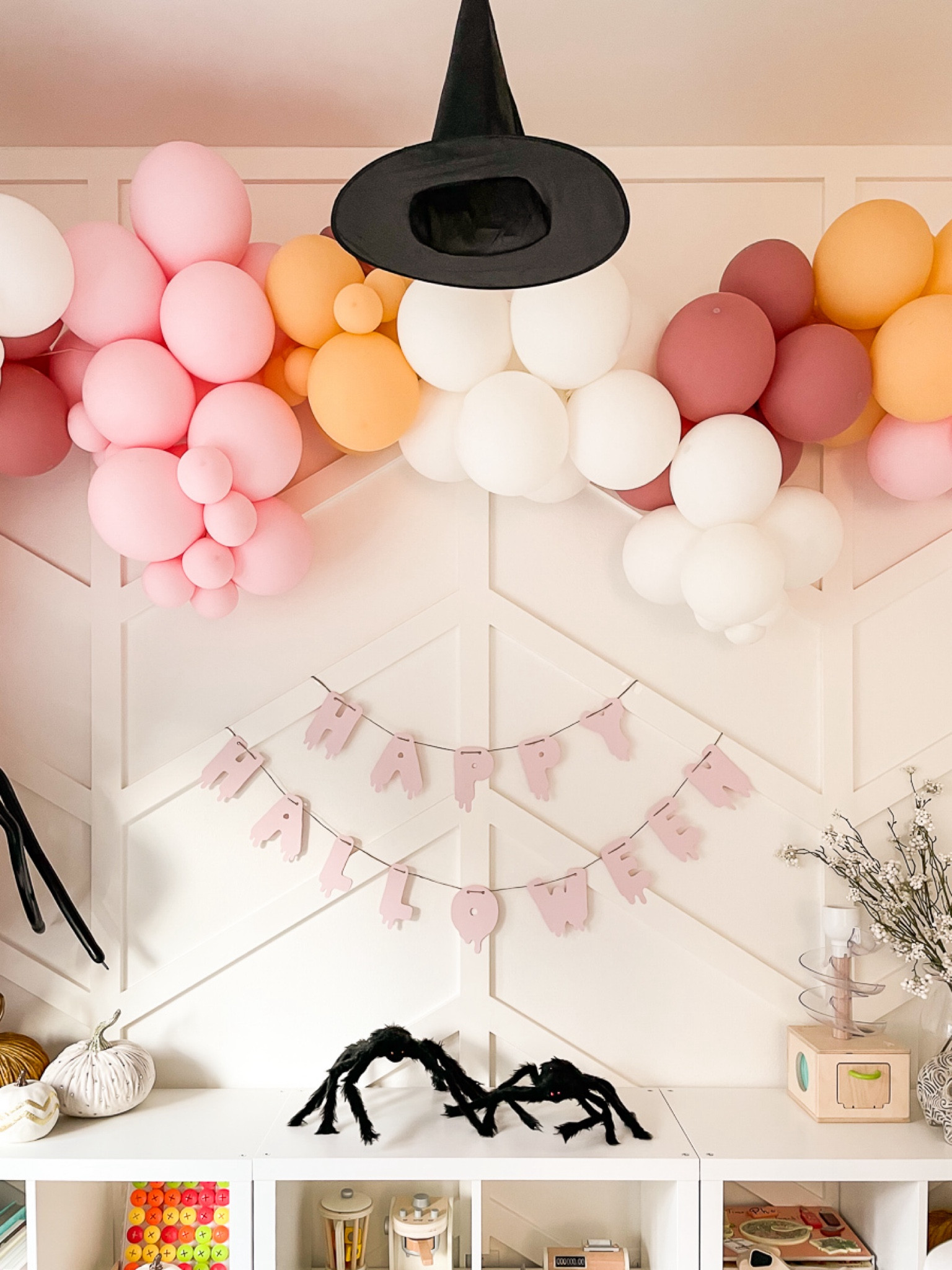 Halloween Decor for Playroom - Playroom Halloween Decor - Kids Halloween Decor - fall decor 

#LTKHalloween

#LTKHome #LTKKids #LTKSeasonal