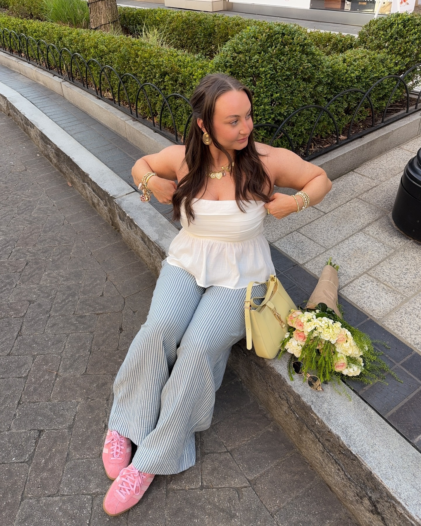 spring timeeeee ☀️🌸🌷💓🦋🌊🫧🫧🫧 nothing better than a fresh tan, flowers & a cute outfit weeee!! @petalandpup code: MIKAYLA20 // @vici code: MIKAYLASAVE30

spring outfit, summer outfit inspo, curvy outfits, pinterest inspired, midsize style, pinterest girl, curvy fashion, fresh flowers