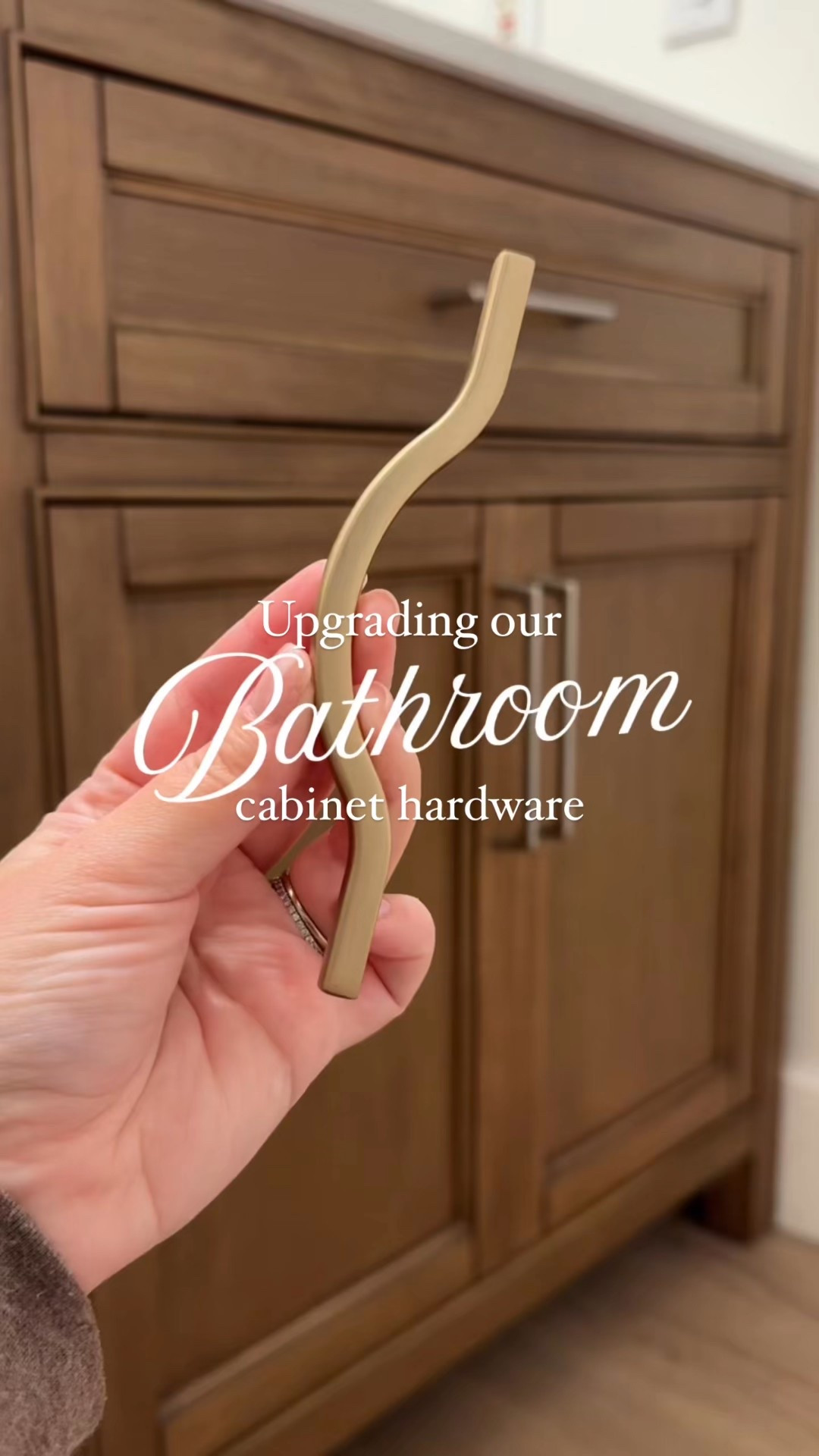 We upgraded our Lowe’s vanity with these champagne bronze handles from Amazon, and I’m obsessed with how luxe it feels without spending a fortune.

🛁 Cabinet: Allen + Roth from Lowe’s
✨ Pulls: Champagne bronze, linked here and are currently 30% off!

#BathroomRefresh #AmazonFinds #VanityUpgrade #LTKHome #ChampagneBronze #CasitaSosa

#LTKFamily #LTKSaleAlert #LTKHome