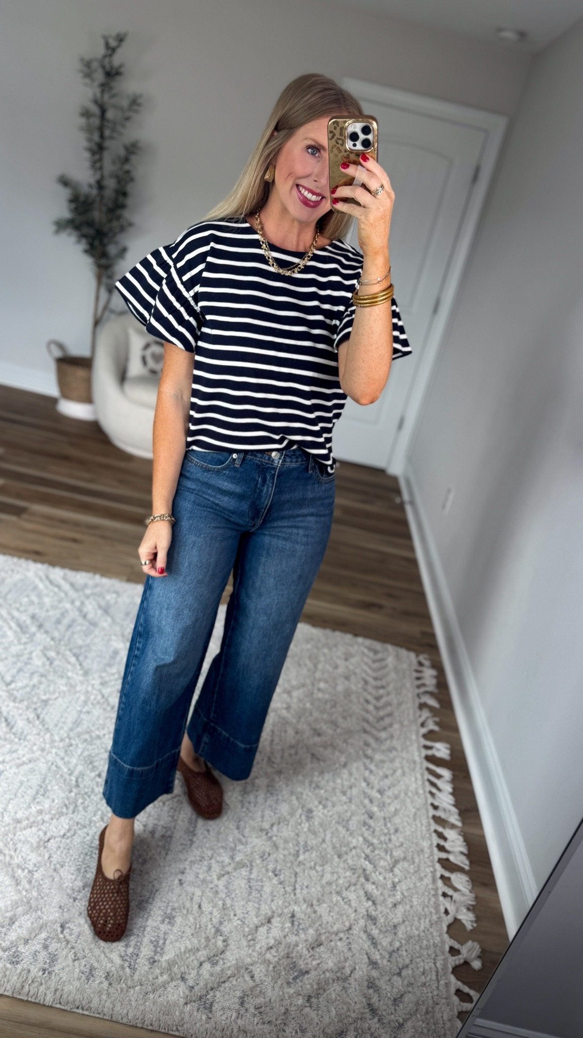 Daily try on, Walmart outfit, Walmart fashion, Walmart style, navy and white striped tee, free assembly

#LTKootd