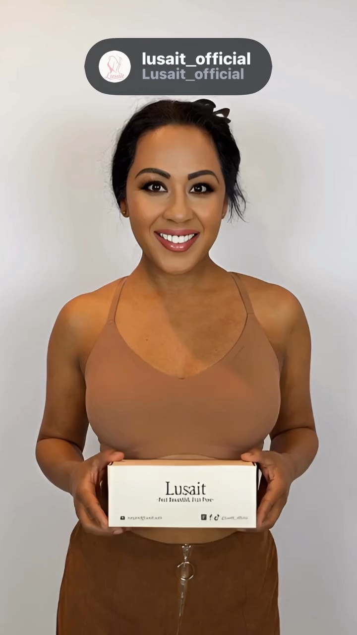 Okay but can we talk about this bra for a second?! 🙌🏽✨
.
I’ve  been wearing the @Lusait_official Wireless Jelly Bra on repeat and I genuinely don’t know how i survived before it 😭
.
Here’s  what makes it different from everything else in your drawer 👇🏽

🪄 The  jelly band technology  instead of a traditional underwire, it uses an innovative W-shaped “jelly band” that molds to YOUR body and gives 360° support from every angle. no poking, no digging, just soft support that moves with you
.
🤍 the fabric  52% nylon + 48% spandex = buttery soft, seamless, and lightweight. it literally feels like a second skin. breathable all day, no matter what you’re doing
.
✨ deep V plunge design  lifts and shapes naturally without looking like you’re trying too hard. flattering under literally everything
.
👙 removable pads  you’re in control of your coverage. pop them in or take them out depending on the vibe
.
🏃🏽‍♀️ wears everywhere  yoga, pilates, errands, work, lounging, travel, even sleeping. this is THE everyday bra
the racerback lace detail on the back? chef’s kiss  looks cute even peeking out 🤌🏽
if you’ve been sleeping on this one, it’s time to wake up babes. your comfort era starts NOW 💫
link in bio  also on Amazon 🛒 or click on this reel to find it
.
.
.
#Lusait #Wirelessbra #jellybra #amazonfinds

#LTKvlog #LTKdayinmylife #LTKmomlife