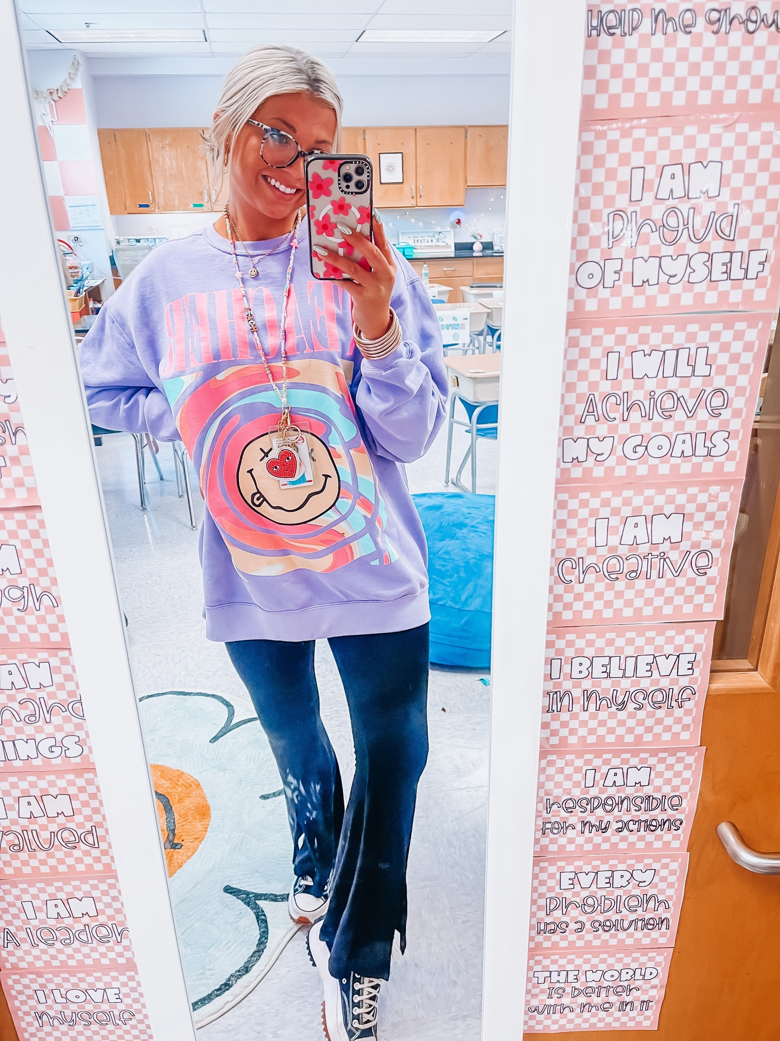 Leggings: medium 
Converse fit tts