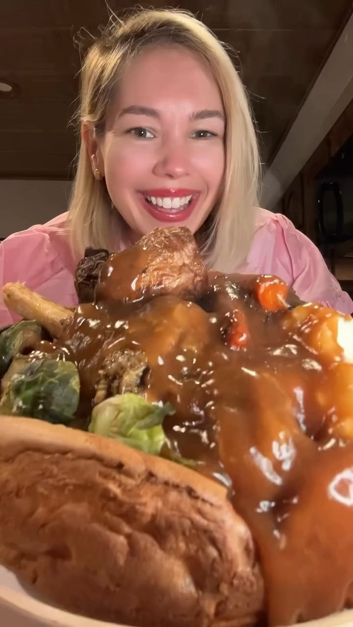 Week 35 of British Roast dinner 🇬🇧 

 #LTKootd #LTKfoodie #LTKvlog