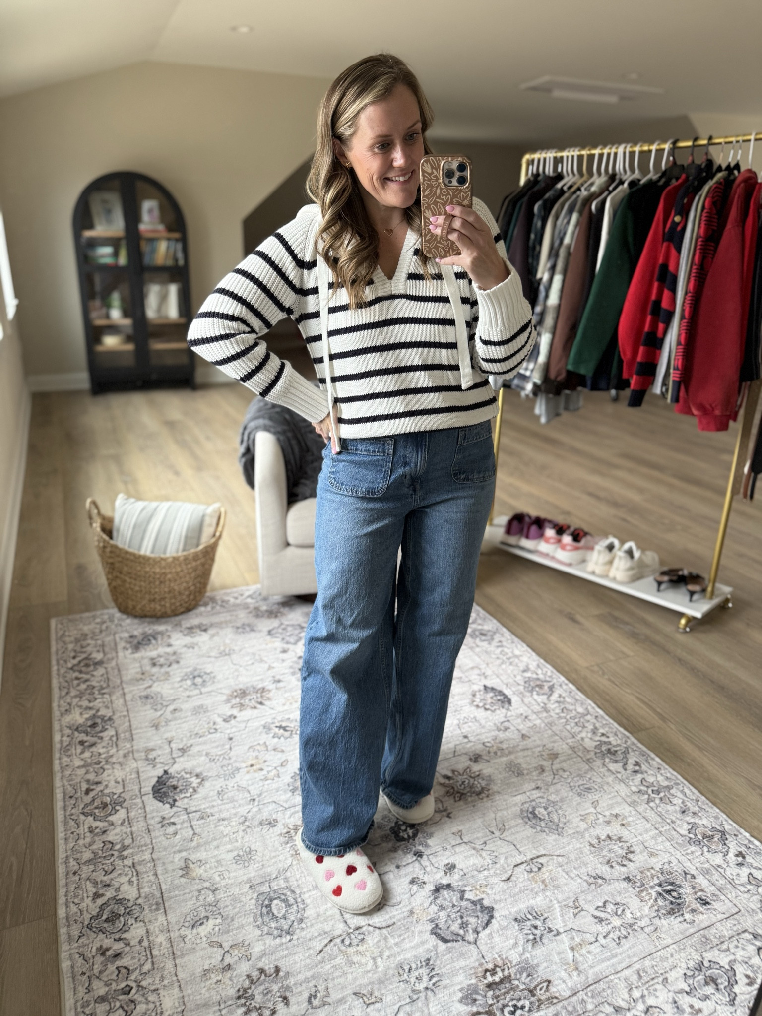 Valentine’s looks from Walmart! 
Sweater 
Cardigan 
Athletic pants
Denim 

#LTKmomlife #LTKgrwm #LTKootd