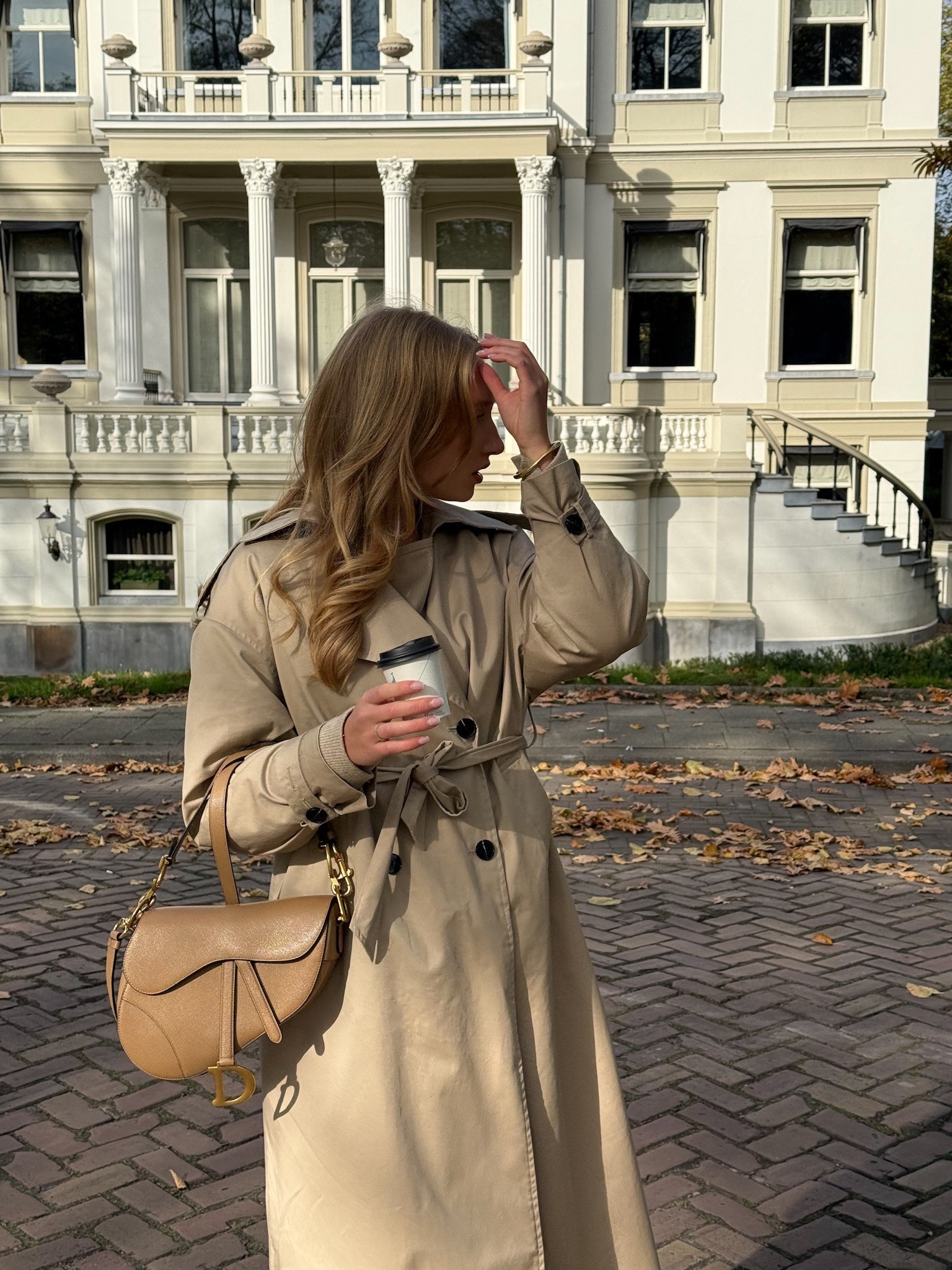 Trench coat for a sunny autumn day 

#LTKautumn #LTKeurope #LTKstyletip