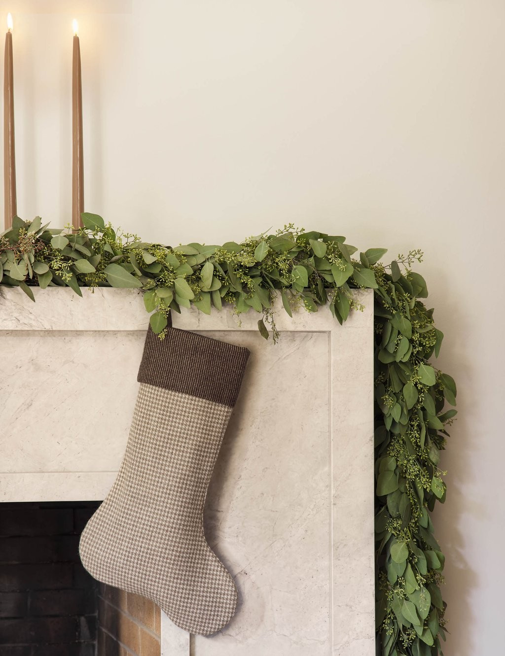 Fresh Handmade Seeded Eucalyptus Garland | Lulu and Georgia 