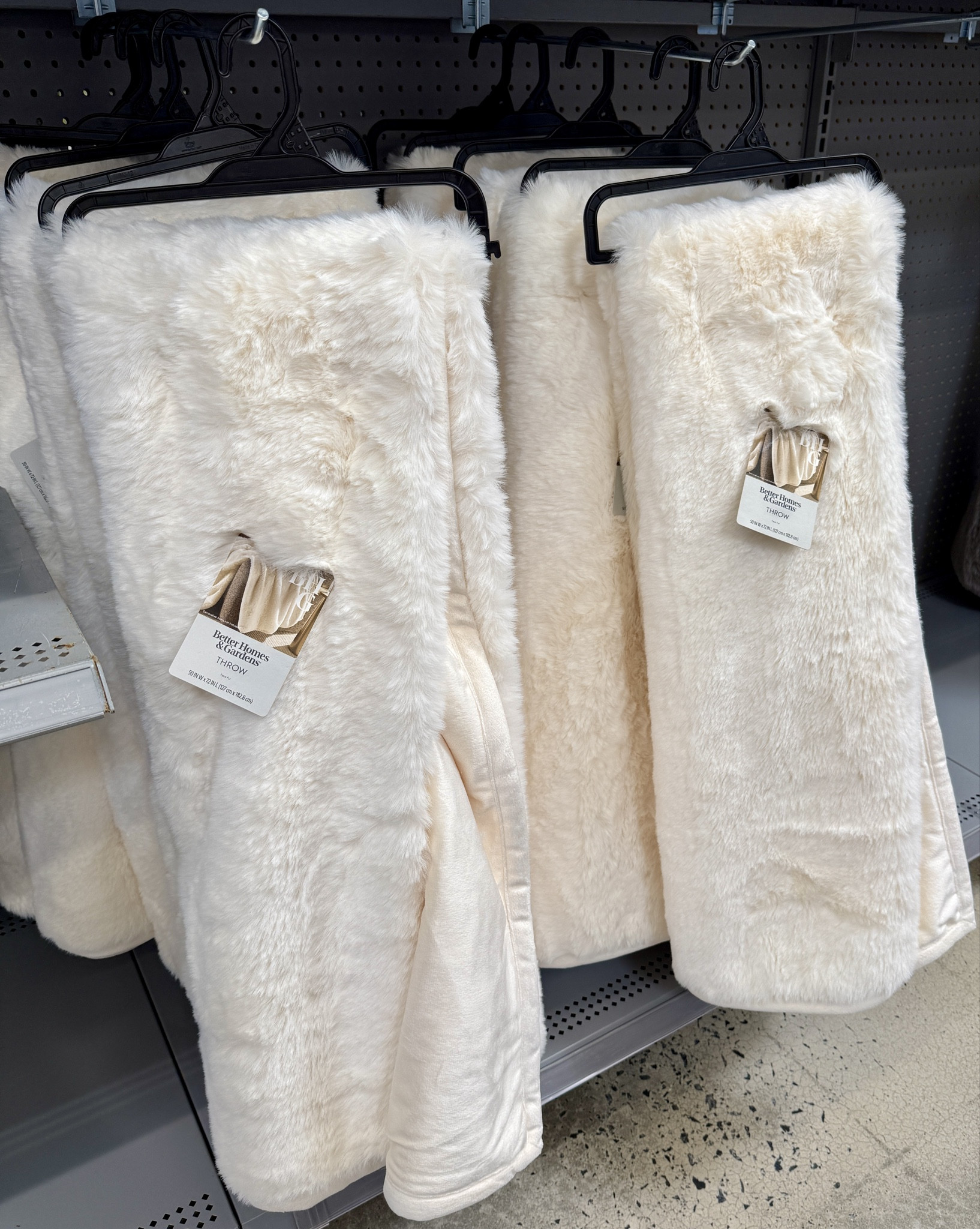 Get cozy this fall and winter with these Faux Fur Better Homes and Gardens throw blankets at Walmart. Comes in multiple colors. #throwblanket #walmart

#LTKSeasonal #LTKFindsUnder50 #LTKHome
