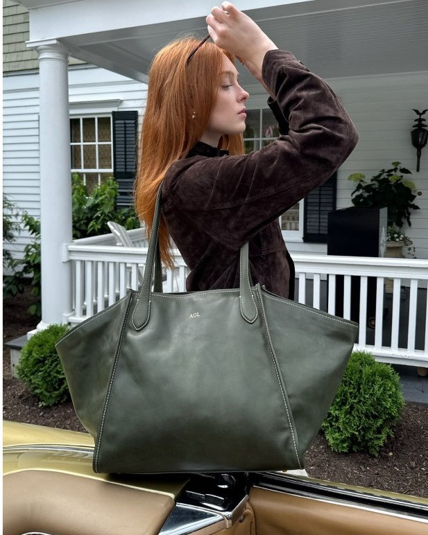 Found the prettiest bags for fall and I’m obsessed 😍 These Mark & Graham finds are perfect for work, errands, coffee runs, travel and basically every cozy fall plan. Love the rich colors, classic leather details and roomy styles that instantly pull an outfit together. #LTKStyle #MarkAndGrahamFinds #FallBagFinds #FallStyle #FallWardrobe #SuedeTote #LeatherBag #WorkBag #FallEssentials #AutumnFashion #FallMustHaves #LTKFashion 

 #LTKSeasonal #LTKU #LTKSaleAlert