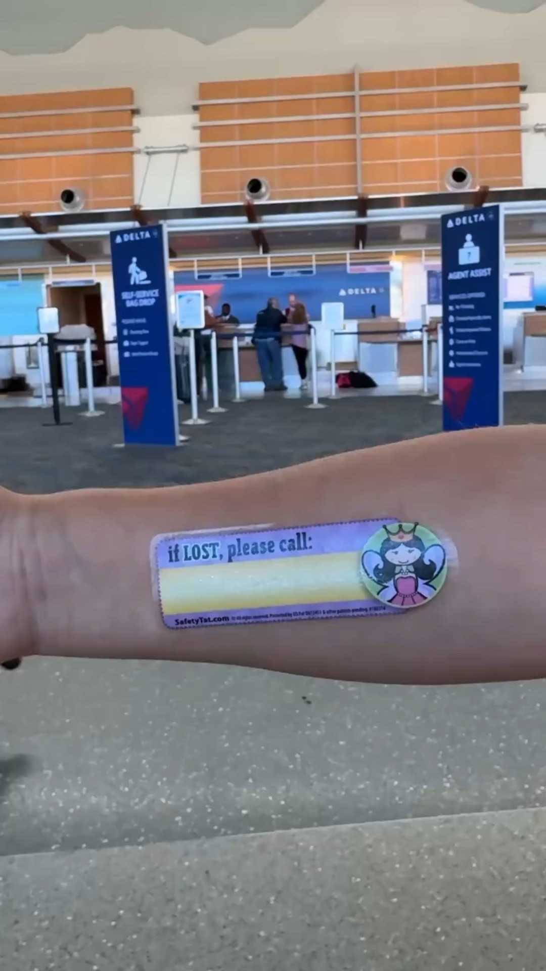 When my 4-year-old wandered off while I was talking to a gate agent my heart dropped knowing she doesn’t know my phone number…

@safetytat gives that little peace of mind anytime we’re at the airport or in a busy place 🫶🏼

✍️ Just peal, stick, hold it for 20 secs, and write your contact info. Waterproof, smudge-proof, and easy to remove at the end of the day!

Hey, we’re Bri & Liz and we share tips,  products & places to help you travel with kids! 👋🏼
•
•
•
#ad  #momtravelhack #ourtravelingtots #familytravel #solomomtravel #safetytat #safetytips #childsafety #airportwithkids

#LTKFamily #LTKTravel #LTKKids