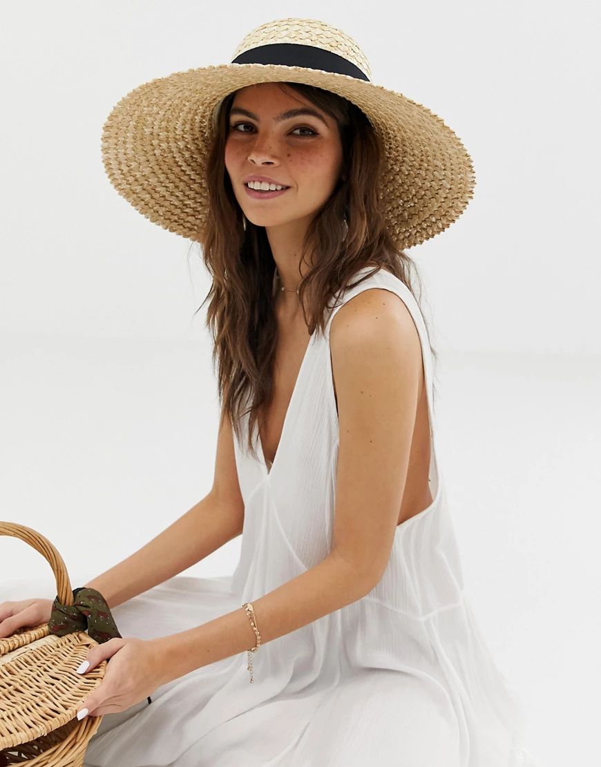 ASOS DESIGN curve crown flat brim natural straw hat-Brown | ASOS (Global)