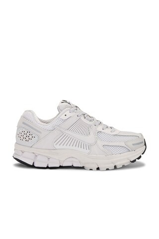 Nike Zoom Vomero 5 Sneaker in White, Vast Grey, Black, & Sail from Revolve.com | Revolve Clothing (Global)