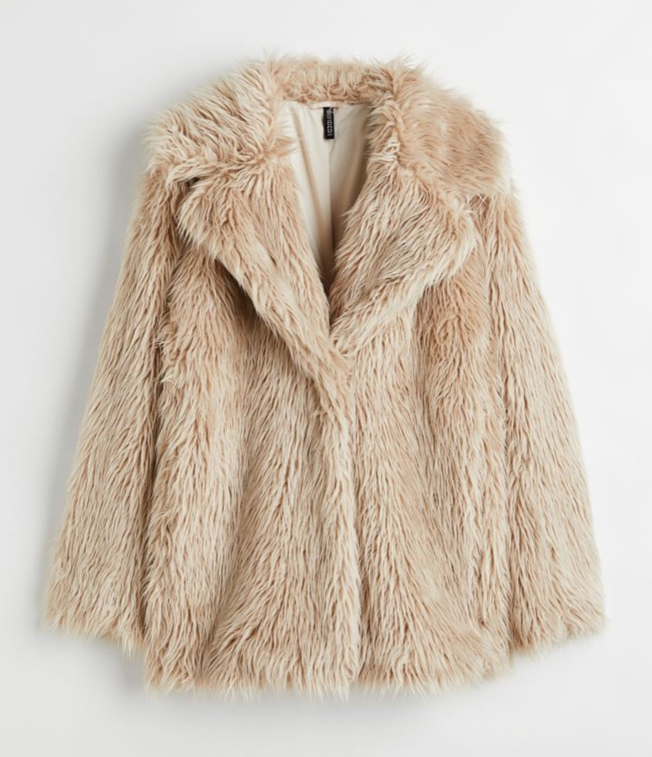 Beige coat, fluffy jacket, shaggy coat

#LTKSeasonal #LTKtravel #LTKunder100