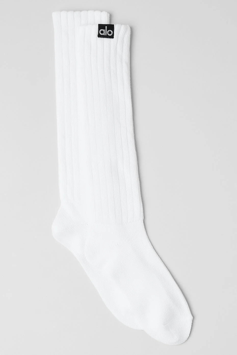 ALO | Scrunch Socks in White, Size: Small | Alo Yoga (US)
