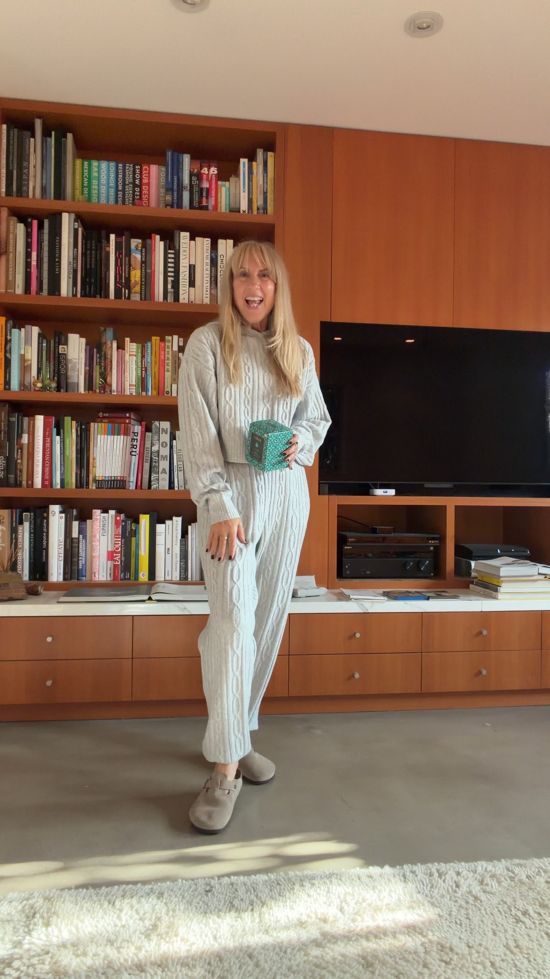 Flashing back to my cozy Alo cable set. It’s so wonderful!!!

#LTKGiftGuide #LTKActive #LTKHoliday