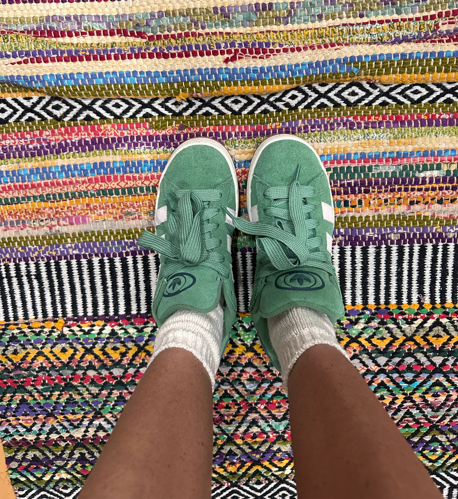 Love love love and love. Cozy and cute and chunky shoes 