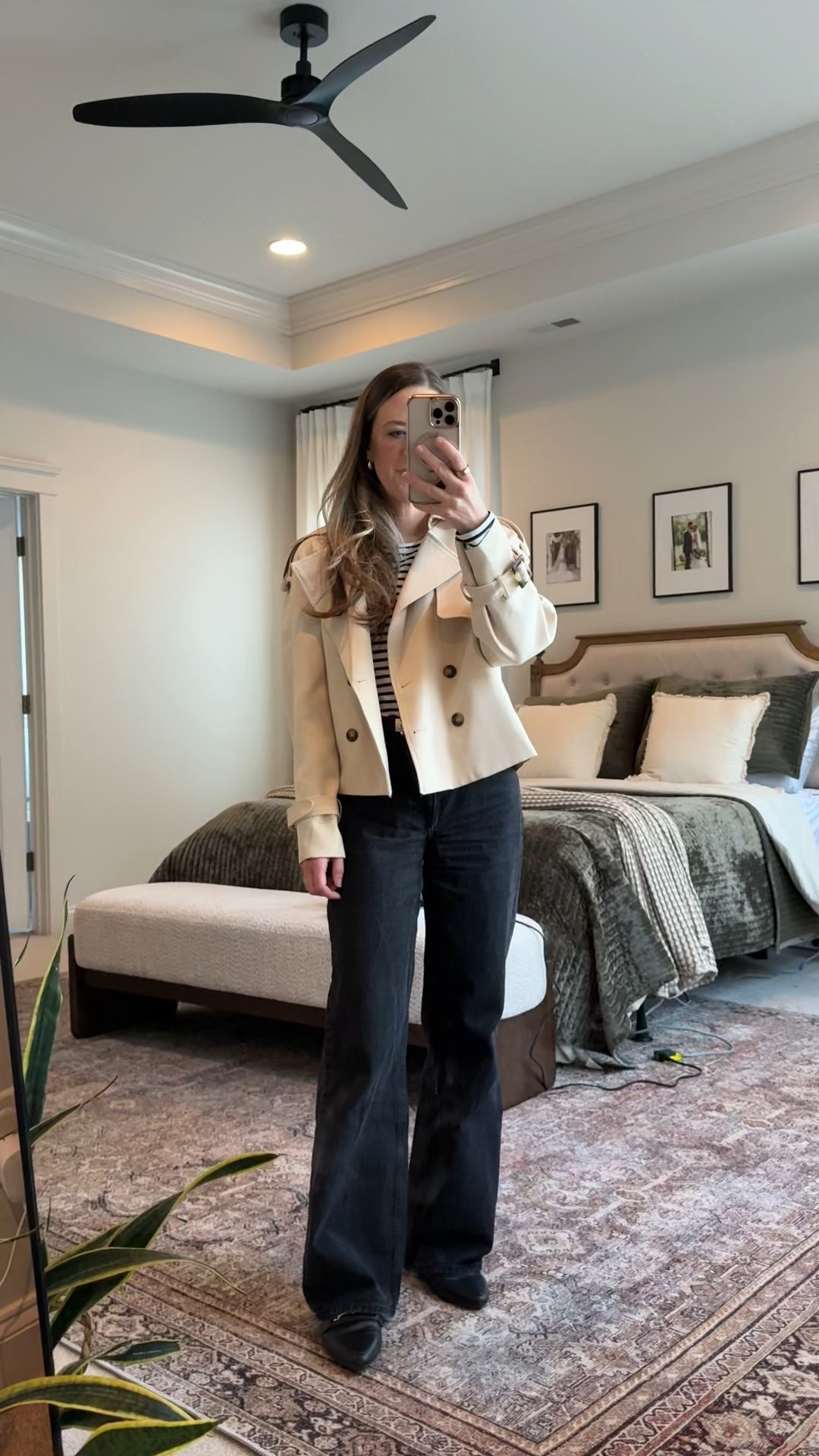 Amazon cropped trench coat outfit (size S) 🤍 This is the viral crop trench I get so many compliments on. It’s lightweight, flattering, and perfect for layering into spring.

Paired with Abercrombie high-rise loose jeans (25R — true to size for me) and easy Amazon slides for a polished but everyday look.

#LTKootd #LTKWorkwear

#LTKmomlife #LTKWorkwear