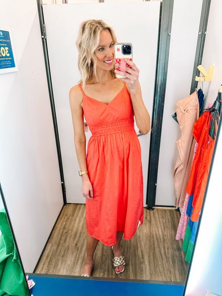 Loving this waist defined cami dress from Old Navy!

Old Navy try on / midi dress / spring outfit / summer outfit / feminine style / sleeveless dress 

#LTKfindsunder100 #LTKfindsunder50