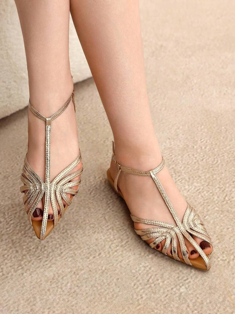 Rosivie Women's 2025 New Hollow Out Woven Roman Sandals, Fashion Flat Closed Toe Strap Casual Beach Shoes | SHEIN