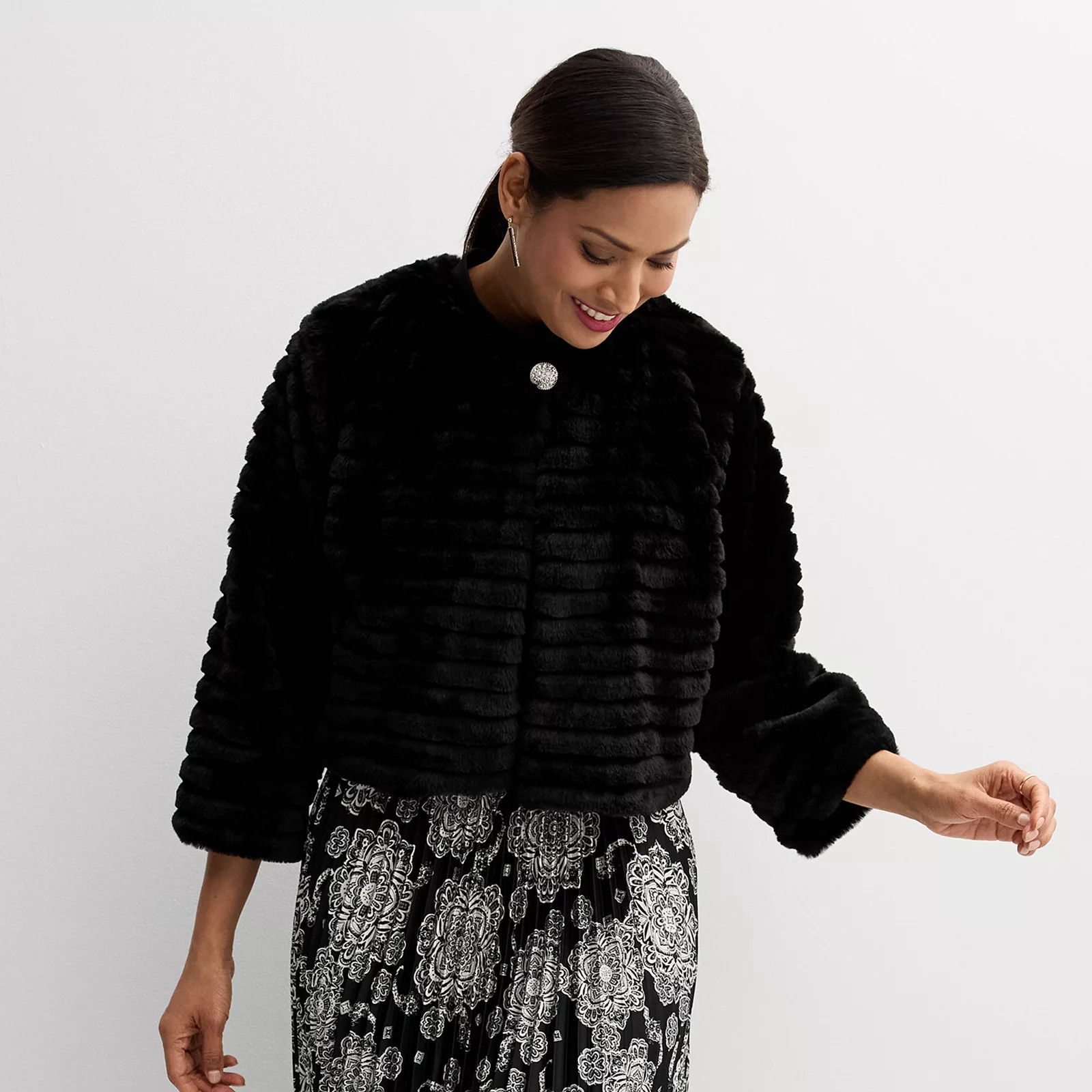 Women's Robbie Bee Wide Ribbed Faux Fur Completer | Kohl's