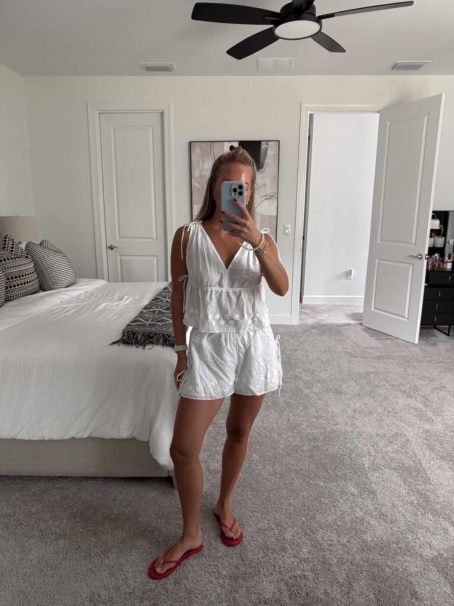 Cutie white set from @Target for Summer OOTDs

Wearing S in both 

Americana summer, coastal summer, New England summer, Target haul, summer outfit roundup, patriotic fashion, red white and blue, summer wardrobe essentials, affordable summer style, Target Universal Thread, Wild Fable, summer OOTD

#LTKootd #LTKSeasonal