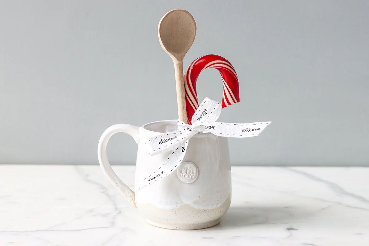White Holiday Mug Bundle | etúHOME