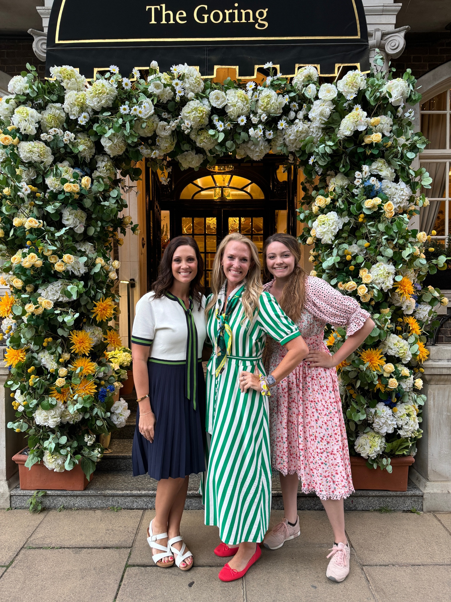 A great dress to enjoy high tea 

#LTKMidsize #LTKParties #LTKOver40