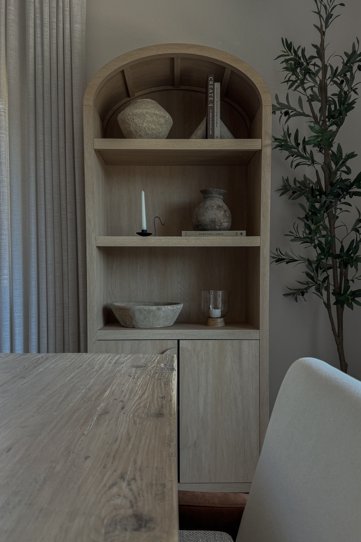 Arched Cabinet

dining room decor, neutral dining room, cabinet styling, cabinet decor, earthy decor, organic decor

#LTKHome