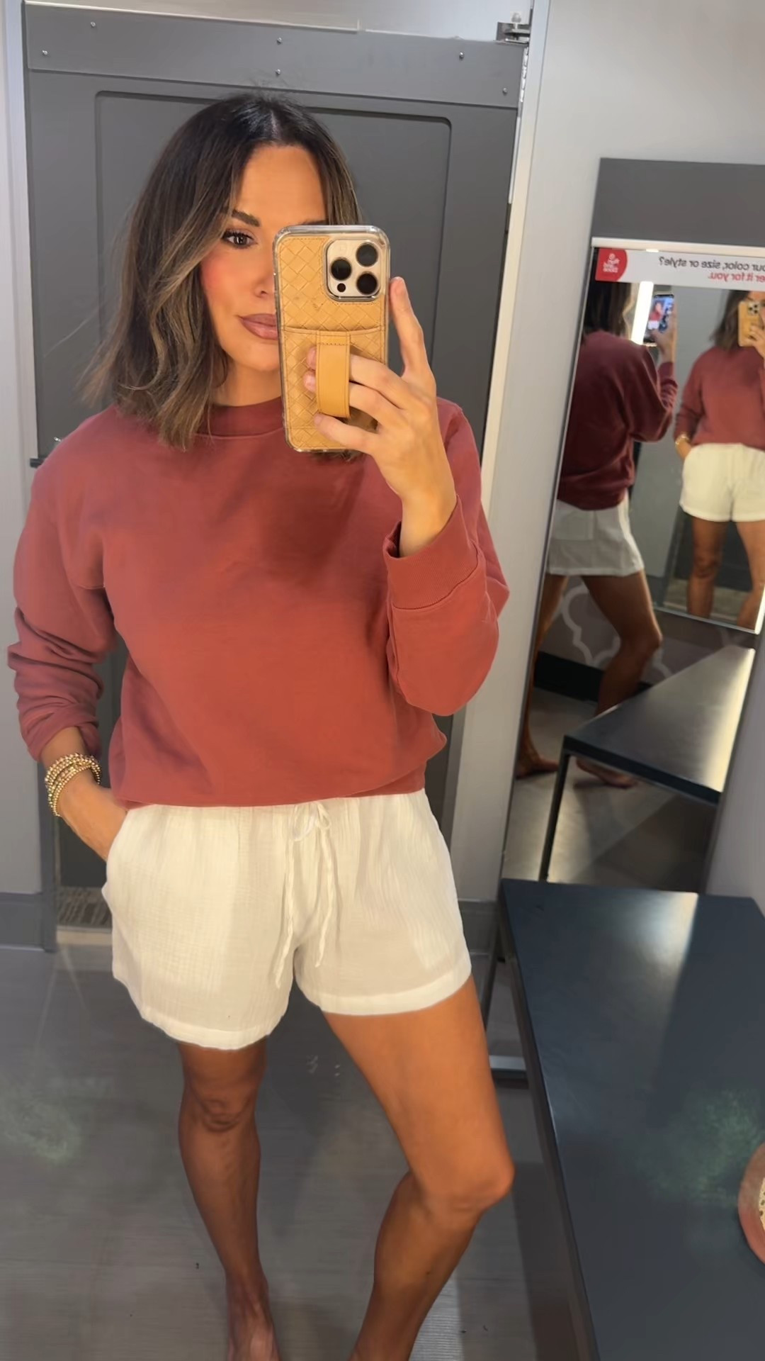 Sweatshirt size small

#LTKOver40 #LTKFindsUnder50 #LTKSaleAlert